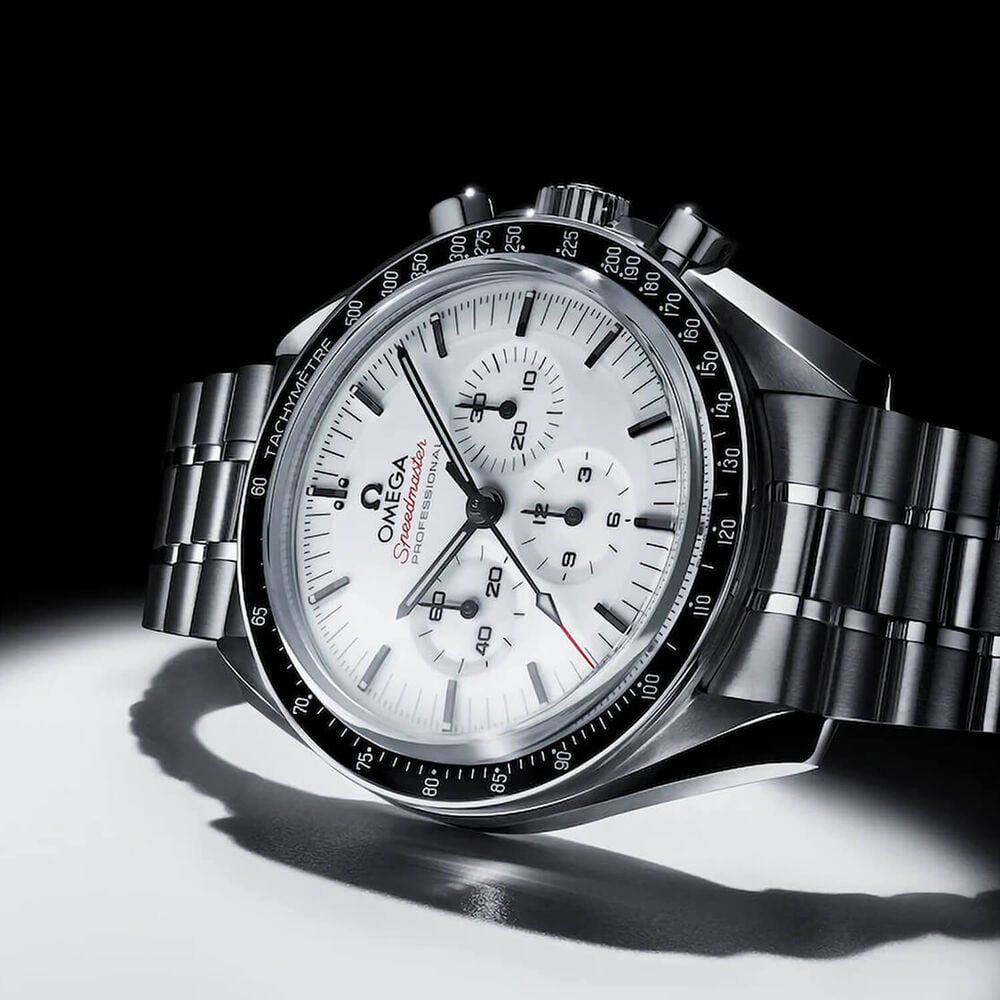 OMEGA Speedmaster Moonwatch Professional 42mm White Dial Steel Bracelet Watch image number 4