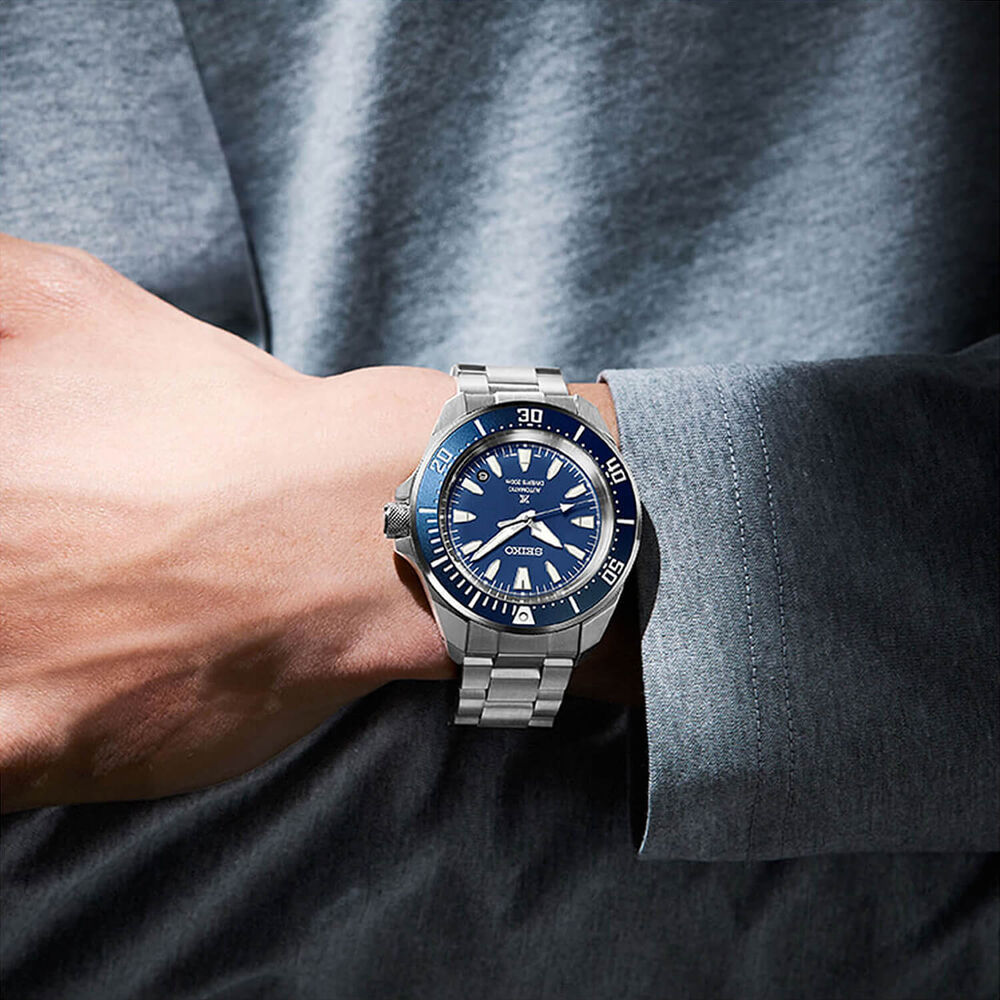 Seiko Prospex 4R Compact Mechanical Diver's Cobalt Blue 41.7mm Dial Steel Bracelet Watch image number 5