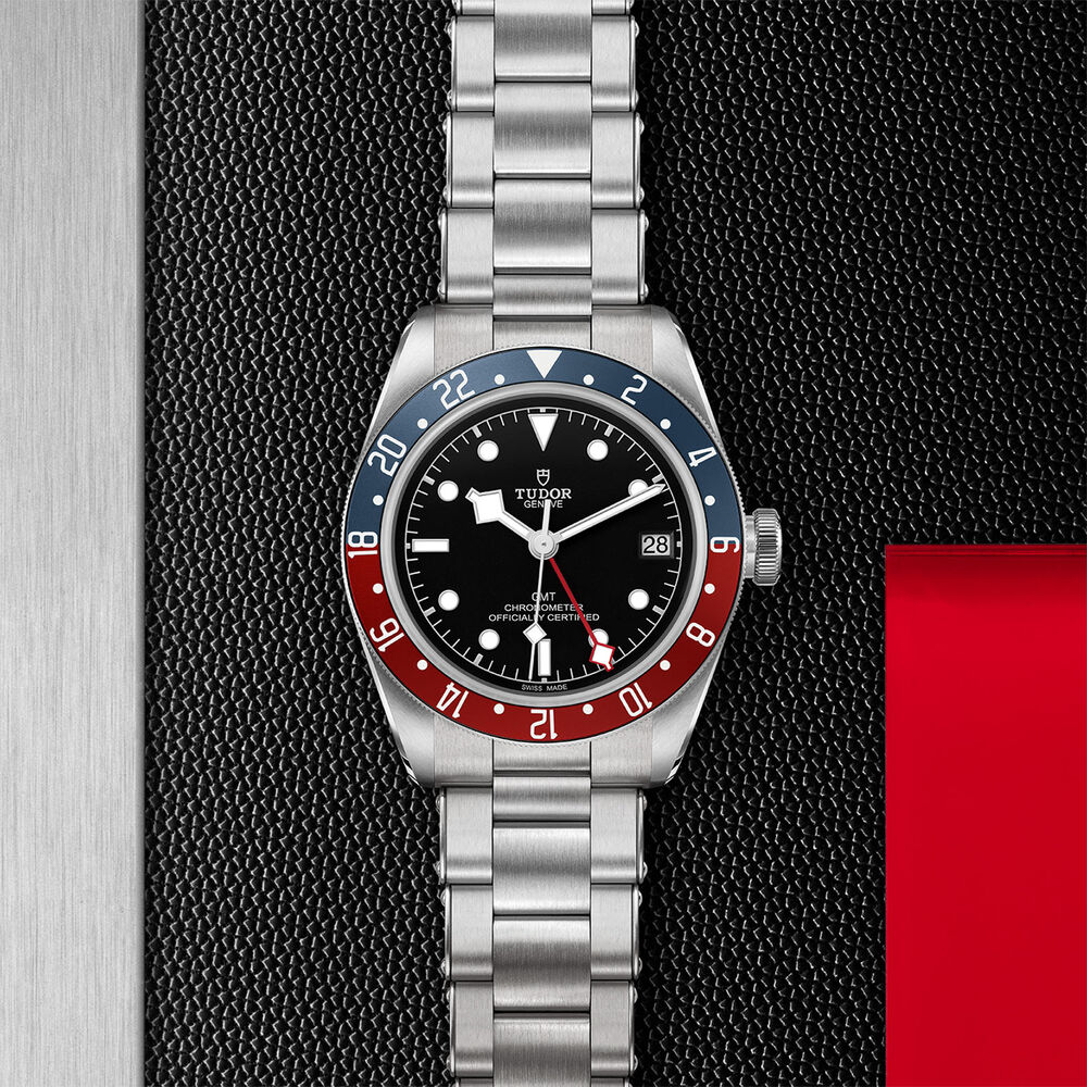 TUDOR Black Bay GMT Black Dial Steel Bracelet Men's Watch image number 3