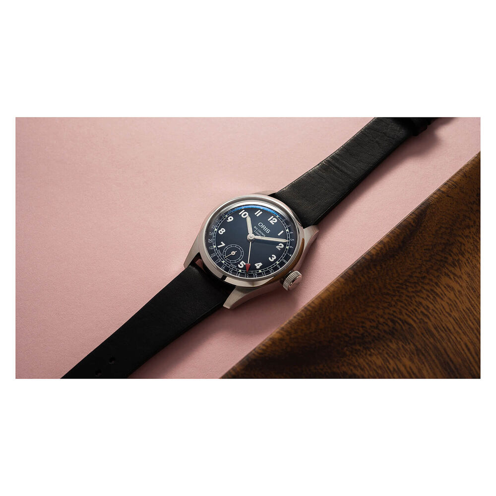 Oris Big Crown Pointer Date 38mm Blue Dial Steel Case Black Leather Strap Watch image number 4