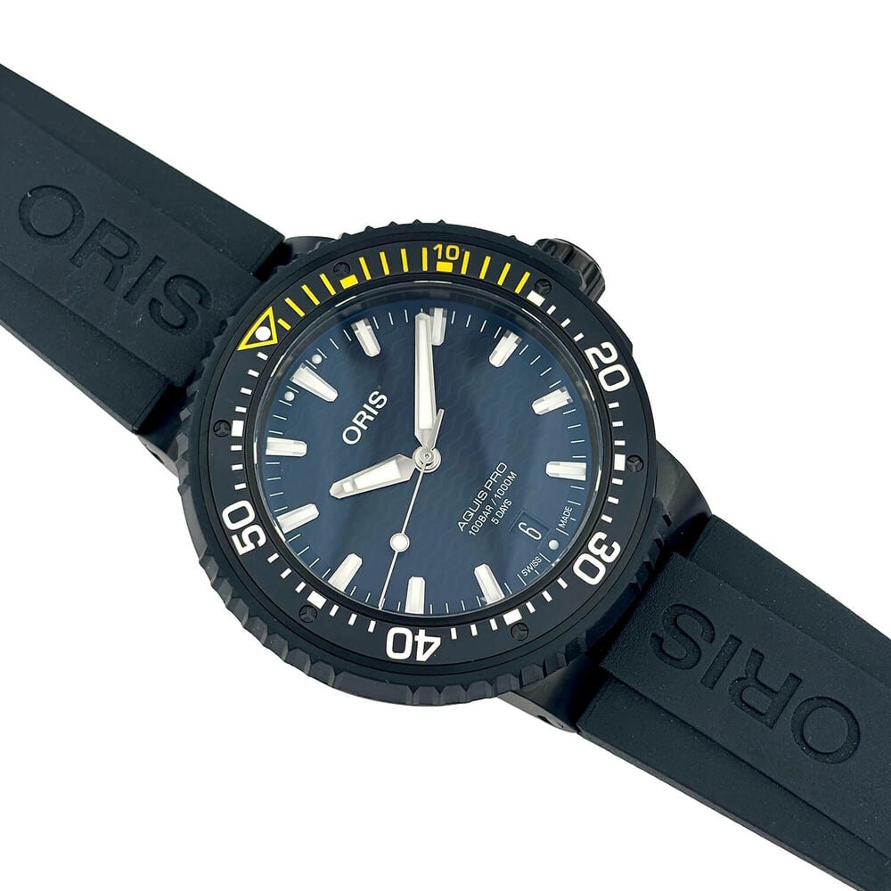 Pre-Owned Oris AquisPro Date Calibre 400 49.5mm Black Dial Rubber Strap Watch image number 1