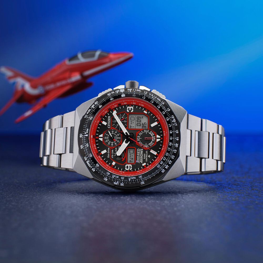 Citizen Eco-Drive Men's Limited Edition Red Arrows Black Dial Steel Bracelet Watch image number 5