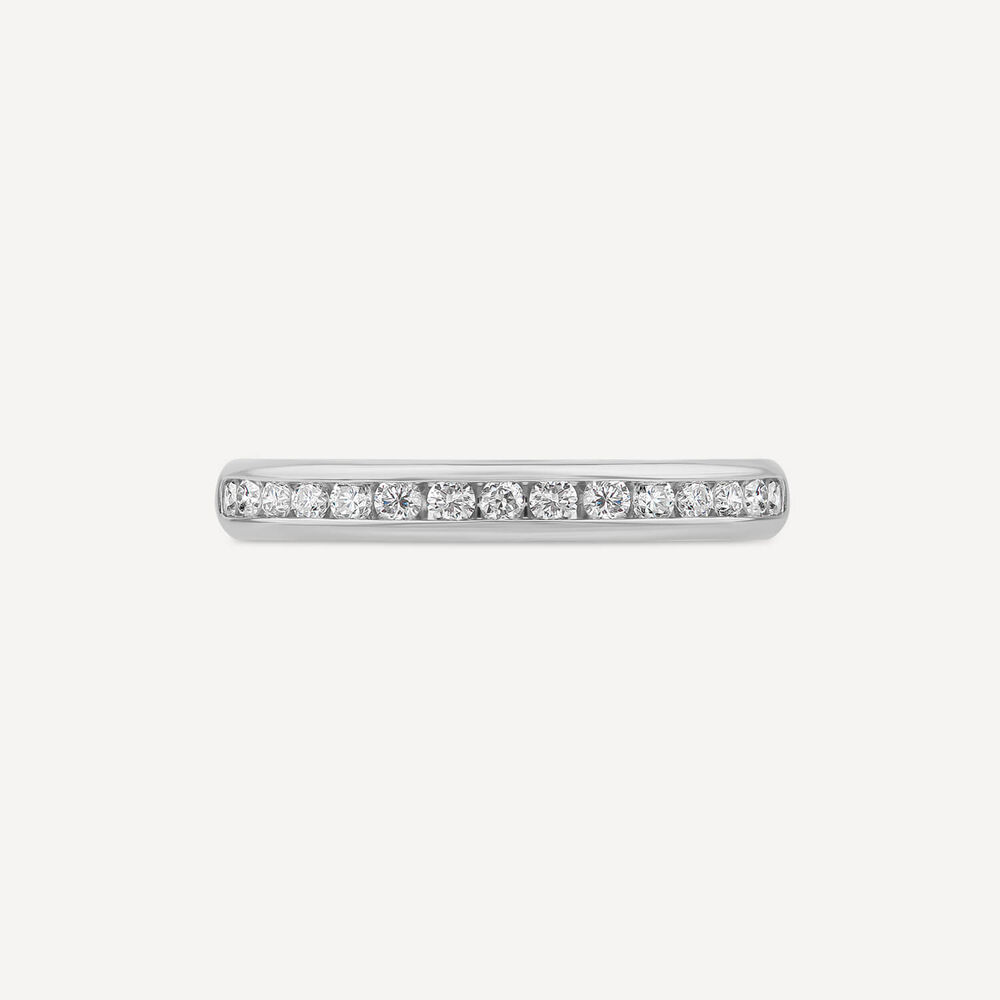 18ct White Gold 2.5mm 0.20ct Diamond Channel Set Wedding Ring