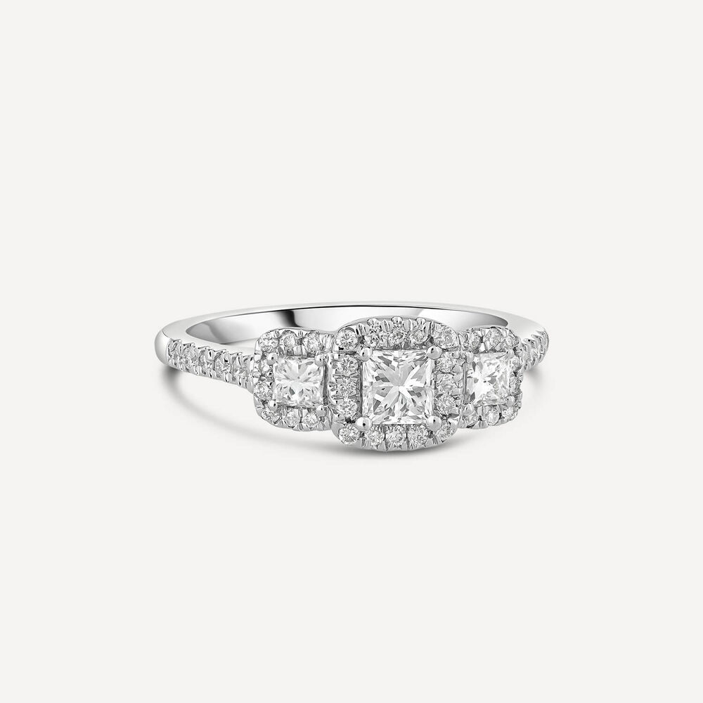 18ct White Gold Three Stone Princess Cut 0.75 Carat Stone Set Shoulders Diamond Ring image number 2