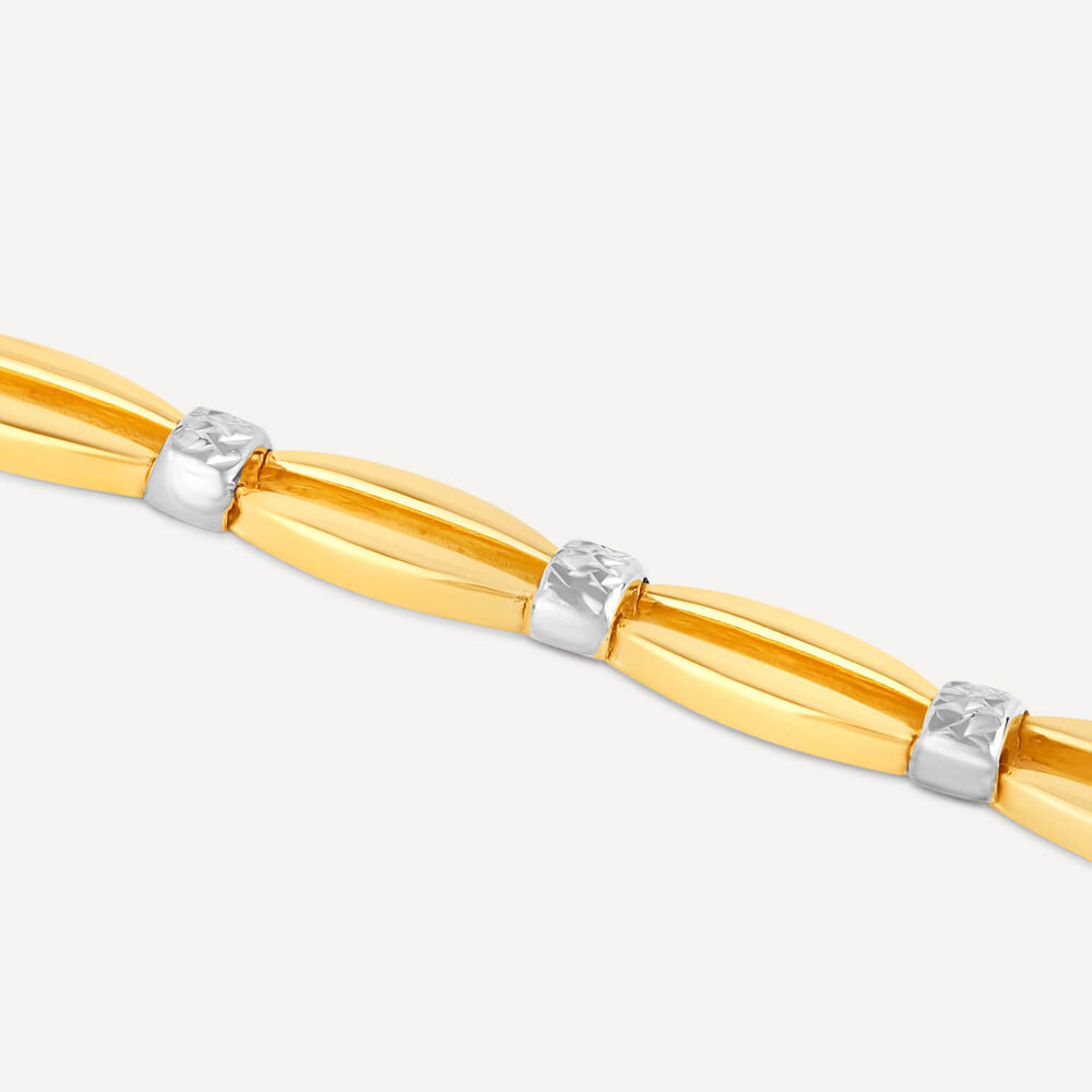 9ct Yellow Gold Diamond Cut Lips Bar Bracelet image number 2