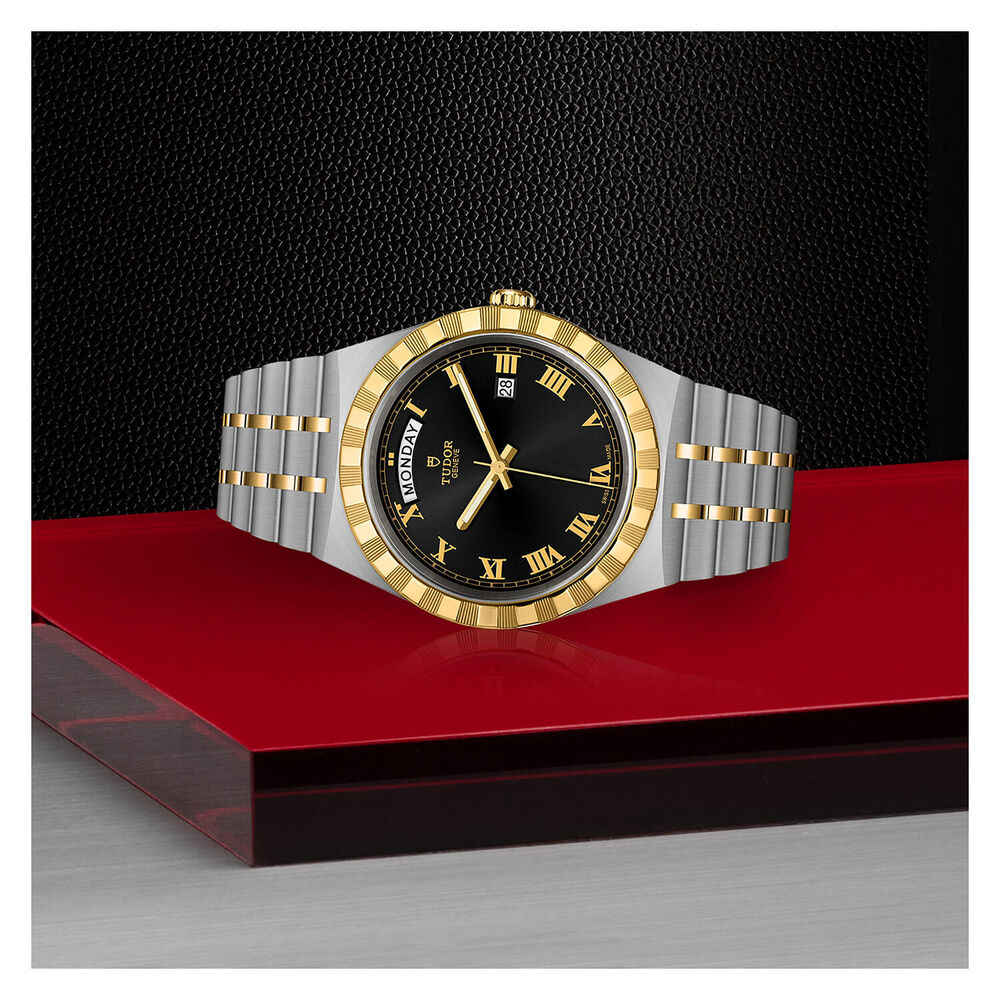 TUDOR Royal 41mm Black Roman Numerals Yellow Gold Day Date Case Watch image number 2