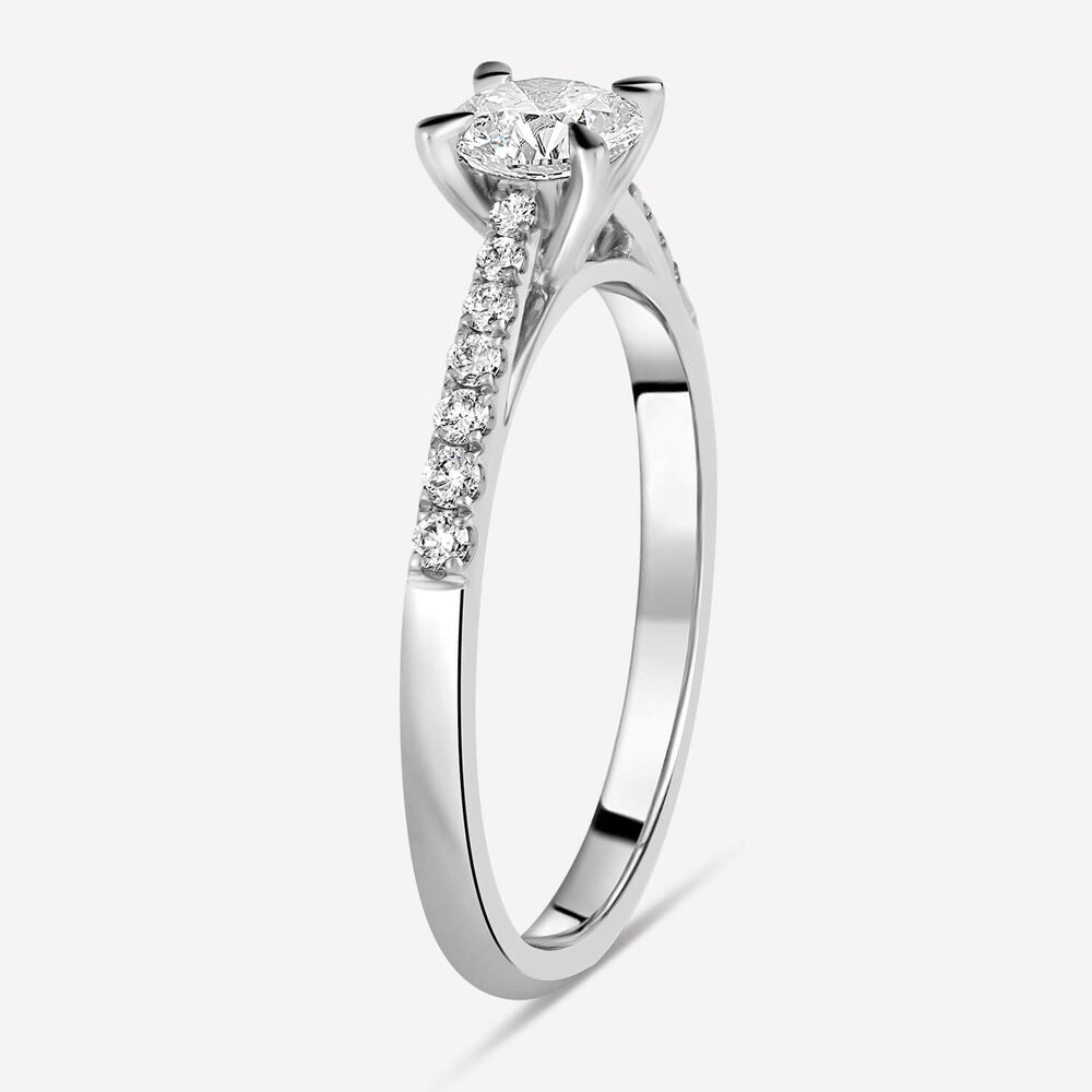 Platinum 0.55ct Round Diamond Four Claw Solitaire & Shoulders Ring image number 3