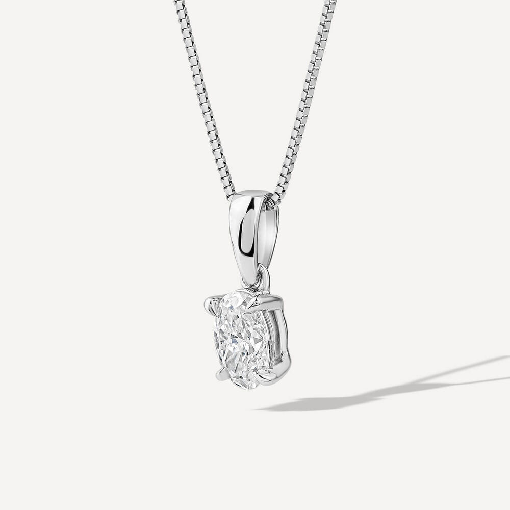18ct White Gold Lab Grown 0.33ct Oval Diamond Pendant image number 1