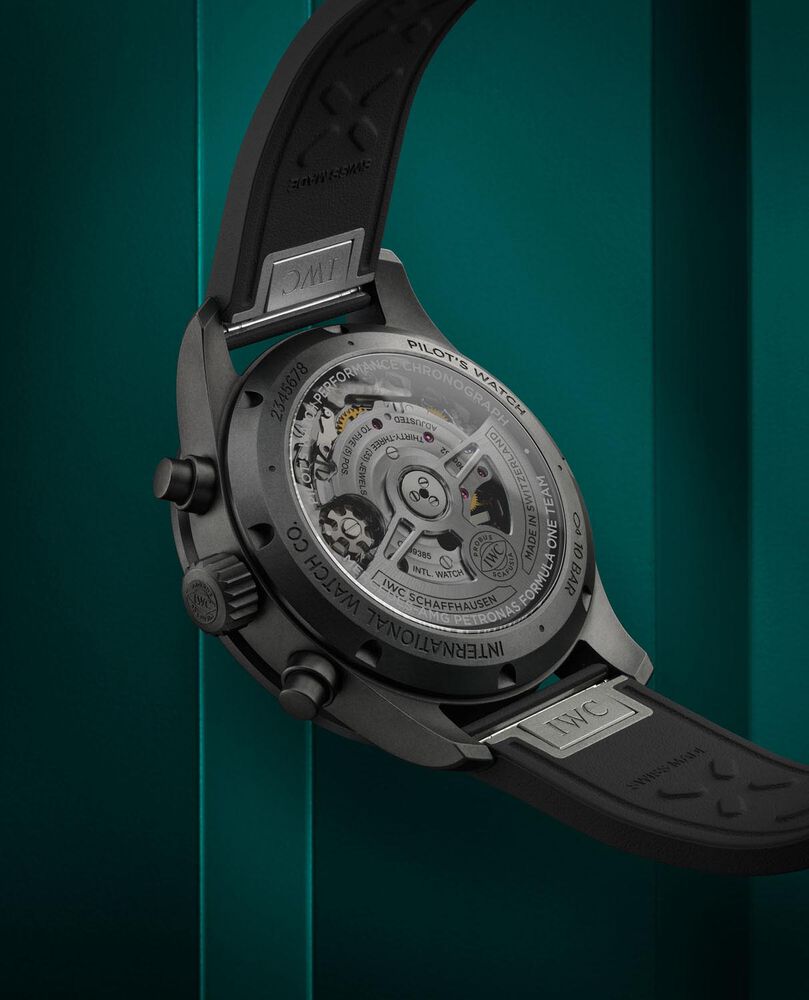 IWC Schaffhausen Pilot's Performance Chronograph 41 Mercedes-AMG Petronas Formula One™ Watch image number 5