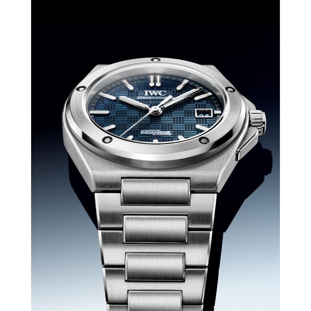 IWC Schaffhausen Ingenieur Automatic 40mm Blue Dial Steel Bracelet Watch image number 8