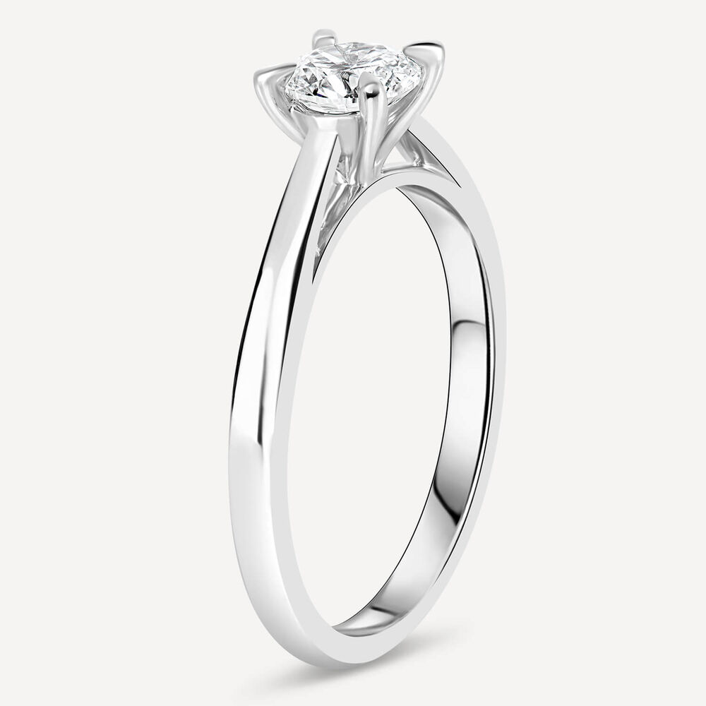 Platinum 0.61ct Round Diamond Four Claw Solitaire Ring image number 3