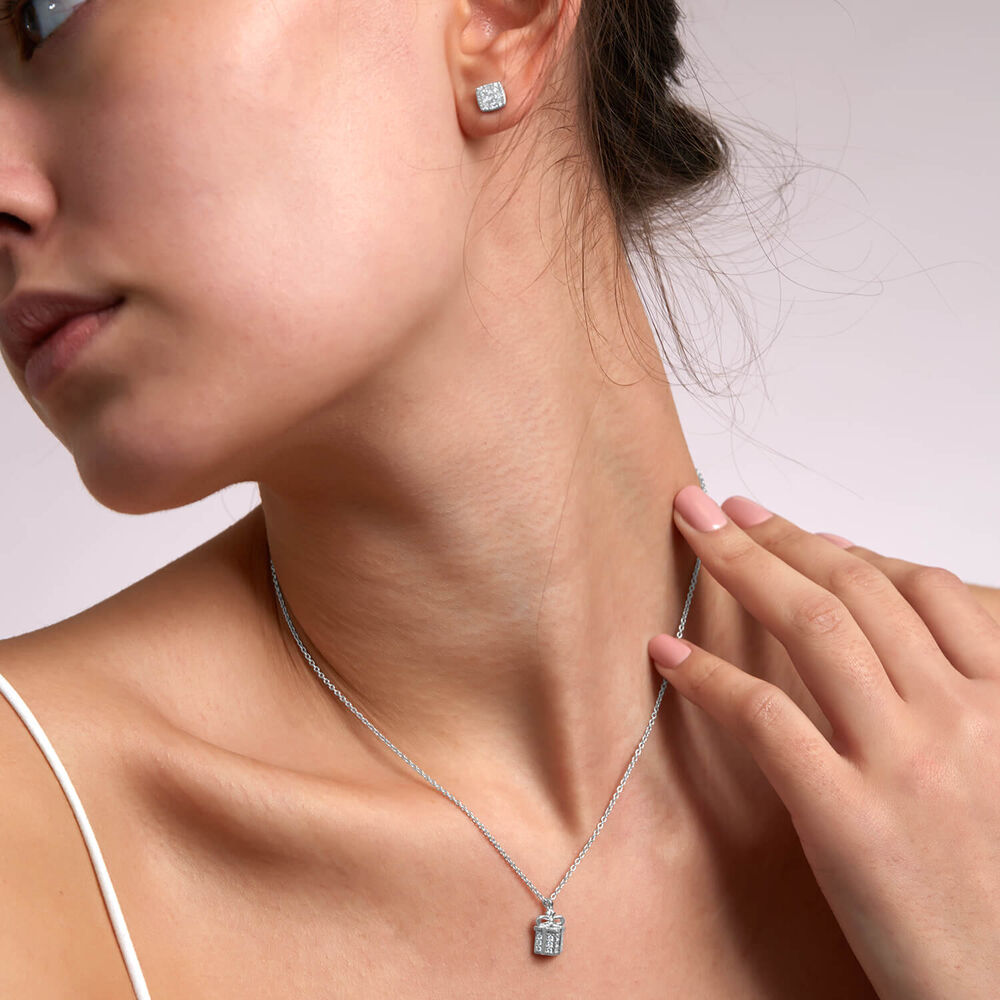 Sterling Silver 0.12ct Diamond Gift Pendant image number 7