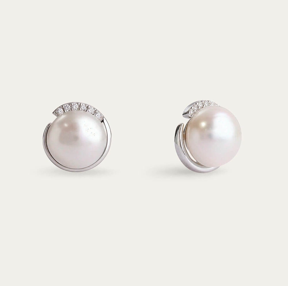 Sterling Silver Freshwater Pearl Cubic Zirconia Half Bezel Stud Earrings