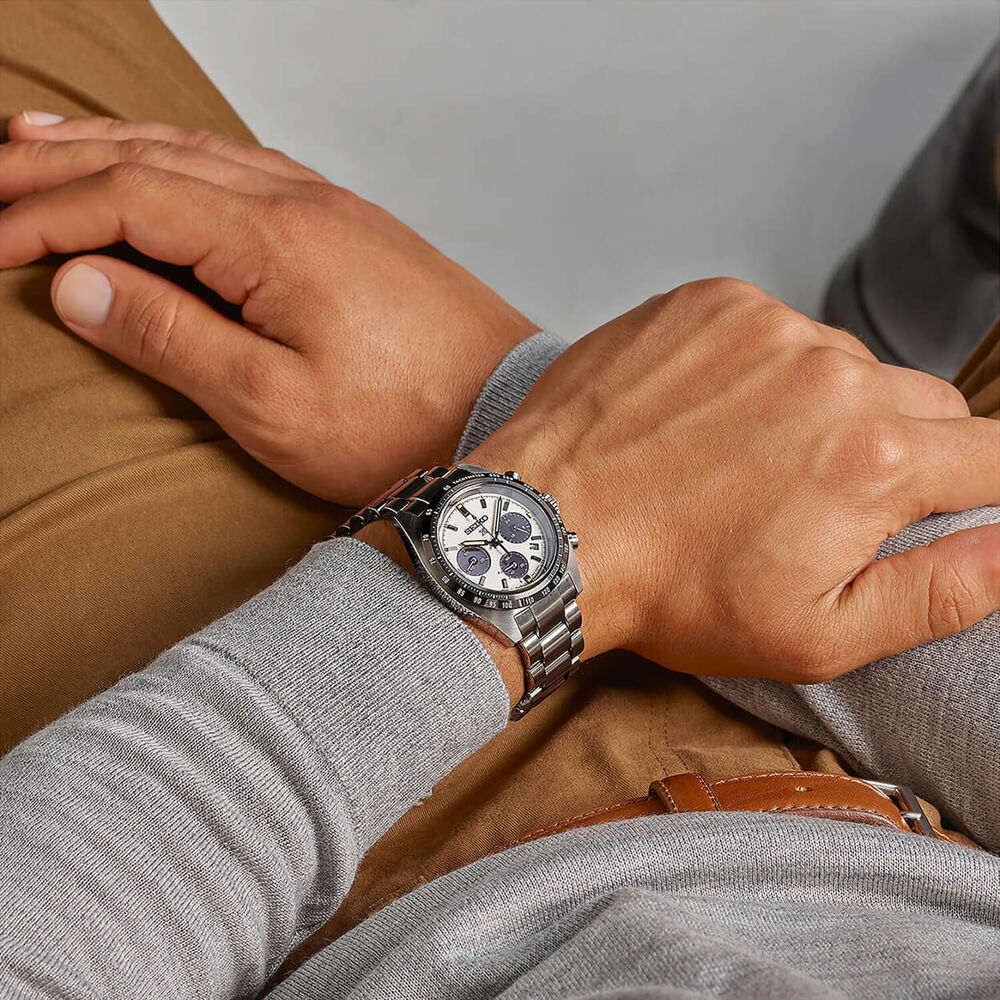 Seiko Prospex Speedtimer &lsquo;Youngtimer&rsquo; Monochrome 39mm Steel Bracelet Watch image number 4