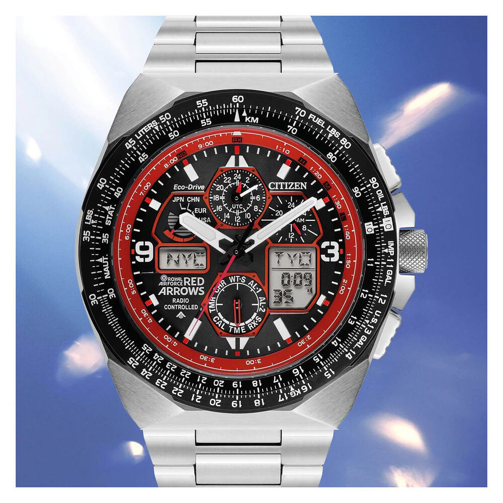 Citizen Eco-Drive Men's Limited Edition Red Arrows Black Dial Steel Bracelet Watch image number 4