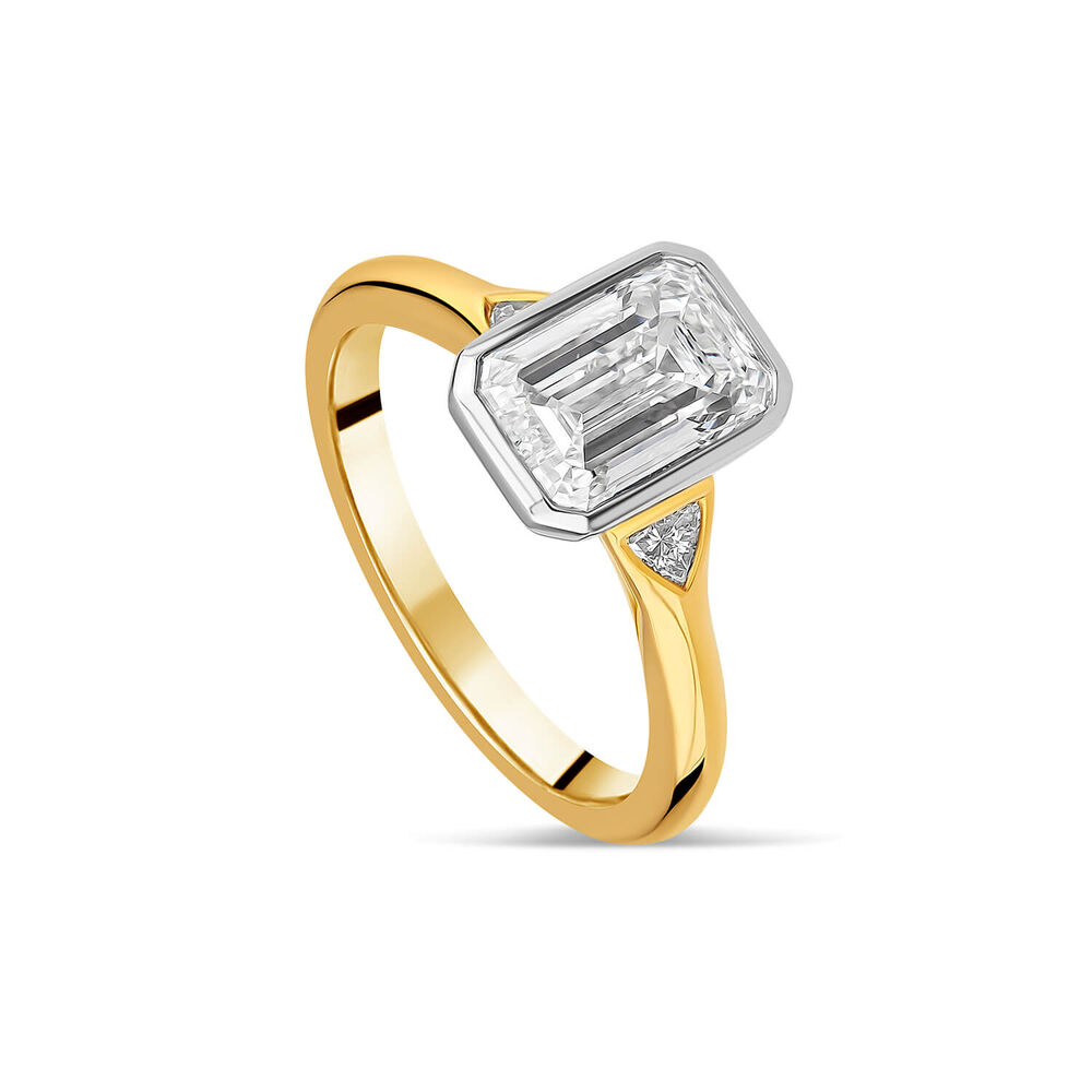 Born 18ct Yellow Gold 2.20ct Emerald Lab Grown Diamond Bezel Set Solitaire Ring image number 0