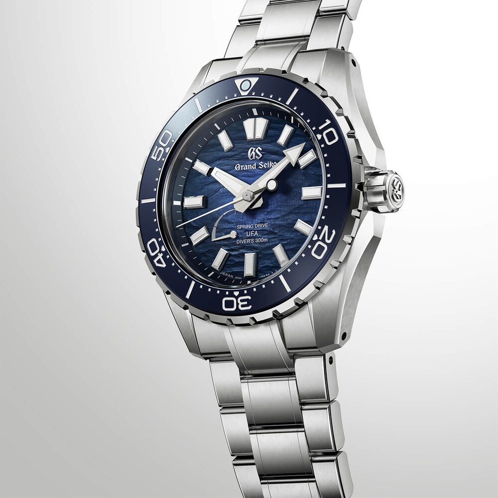 Grand Seiko &lsquo;Ushio&rsquo; Diver Spring Drive UFA 40.84mm Blue Dial Titanium Bracelet Watch