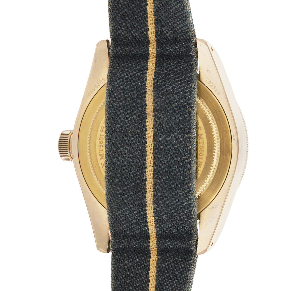 Pre-Owned TUDOR Black Bay Bronze Swiss Dive 43mm Black Dial Fabric Strap Watch image number 3