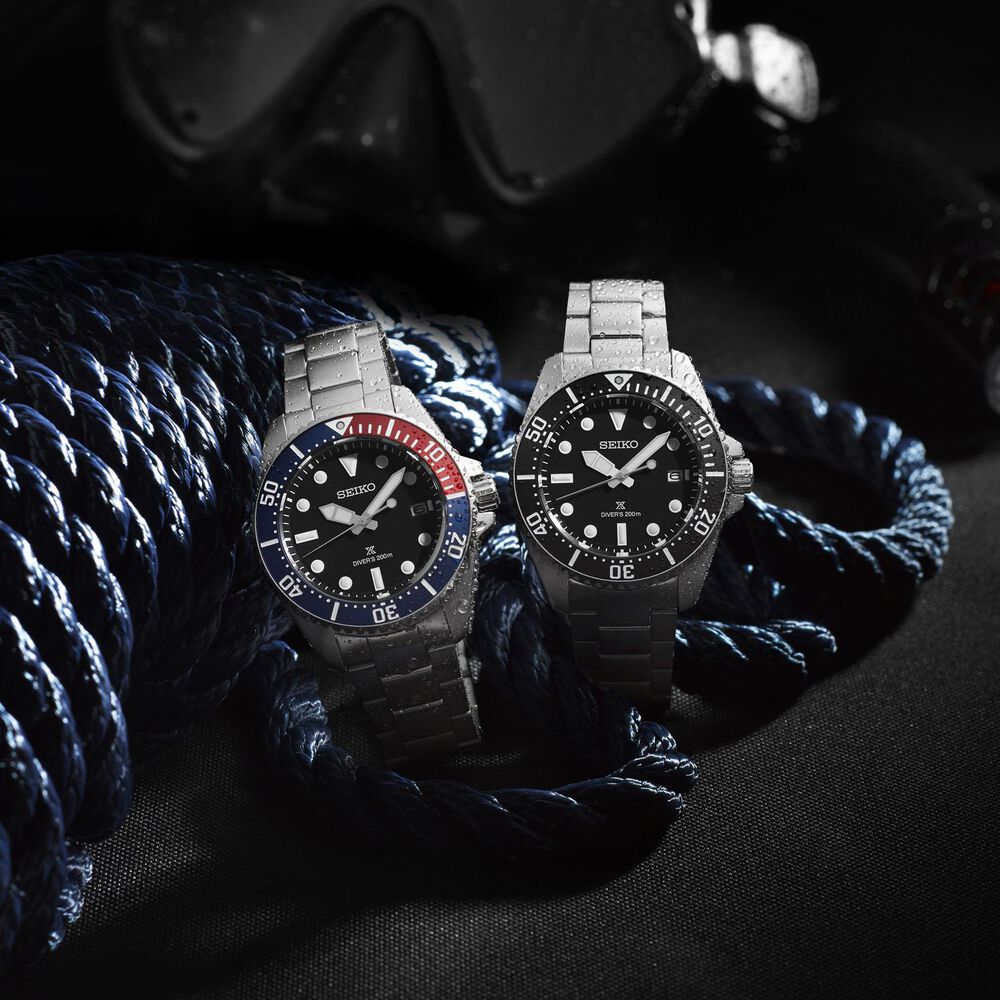 Seiko Prospex Solar Diver’s 41mm Blue Dial Red & Blue Bezel Stainless Steel Bracelet Watch image number 4