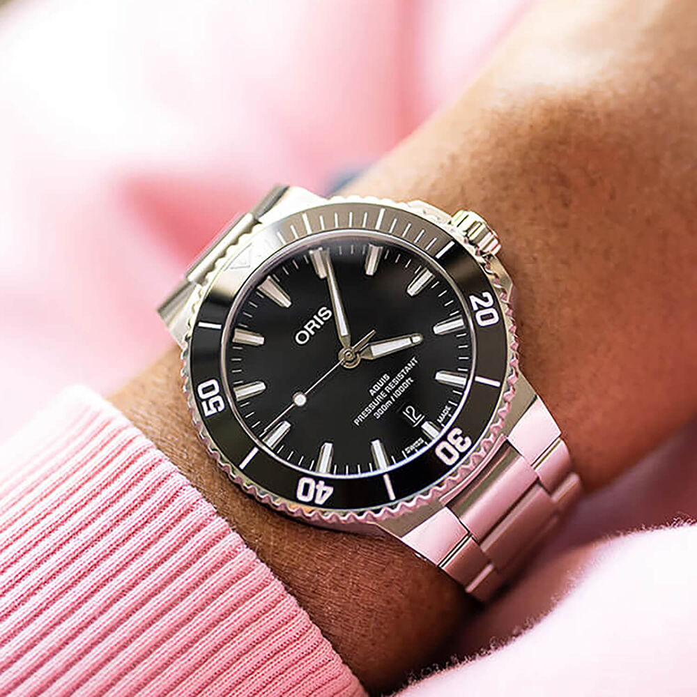 Oris Aquis Date 41.5mm Black Dial Stainless Steel Bracelet Watch image number 6