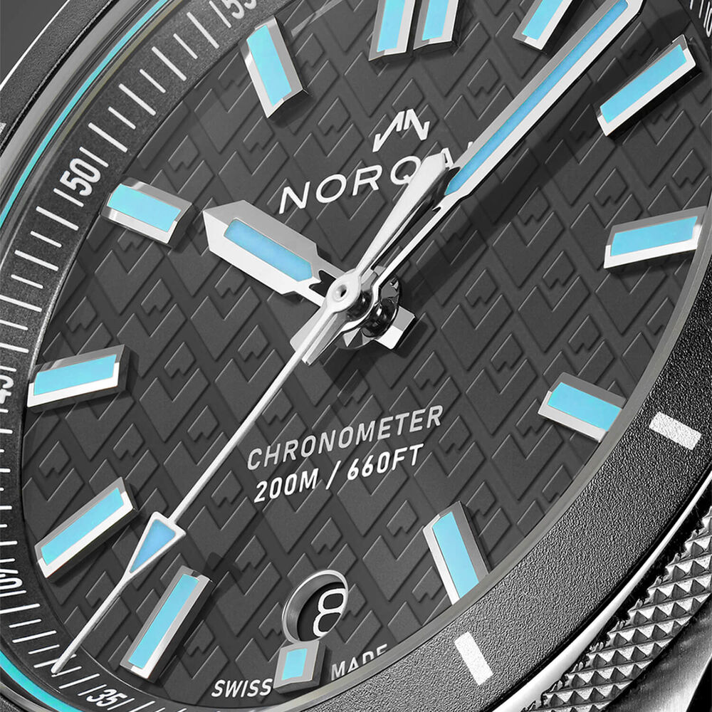 NORQAIN Adventure 40mm Grey Dial & Rubber Strap Watch