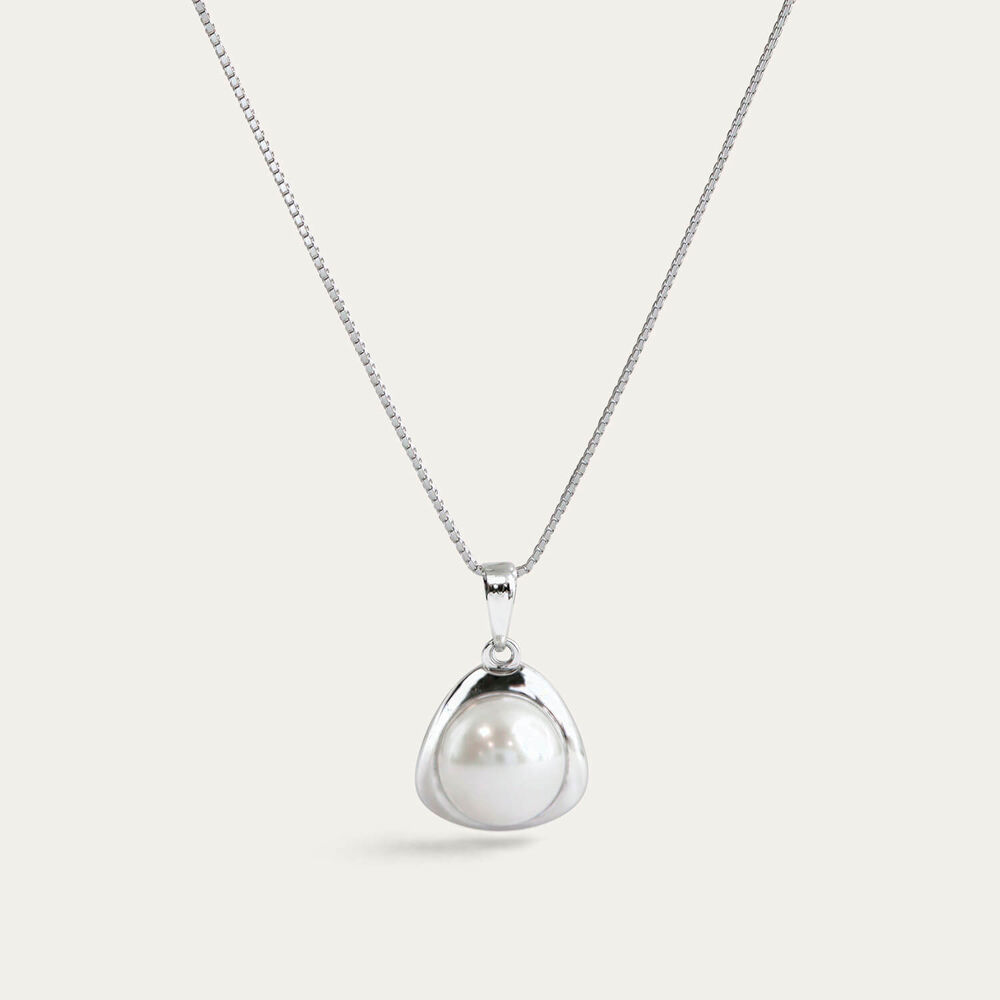 Sterling Silver Freshwater Pearl in Polished Triangle Pendant