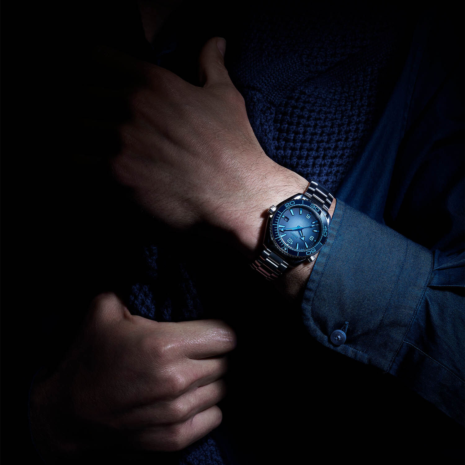 Omega seamaster planet outlet ocean 600m blue