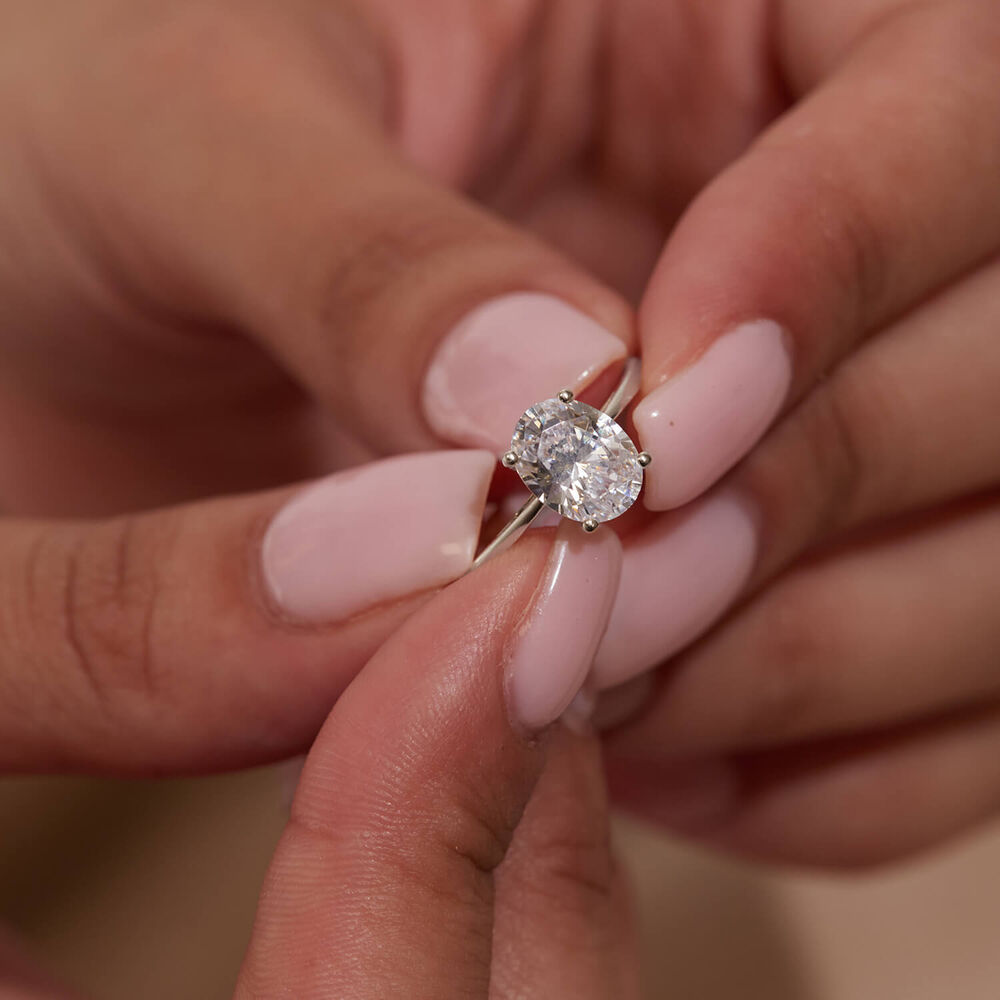 9ct White Gold Oval Cubic Zirconia Promise Ring image number 3