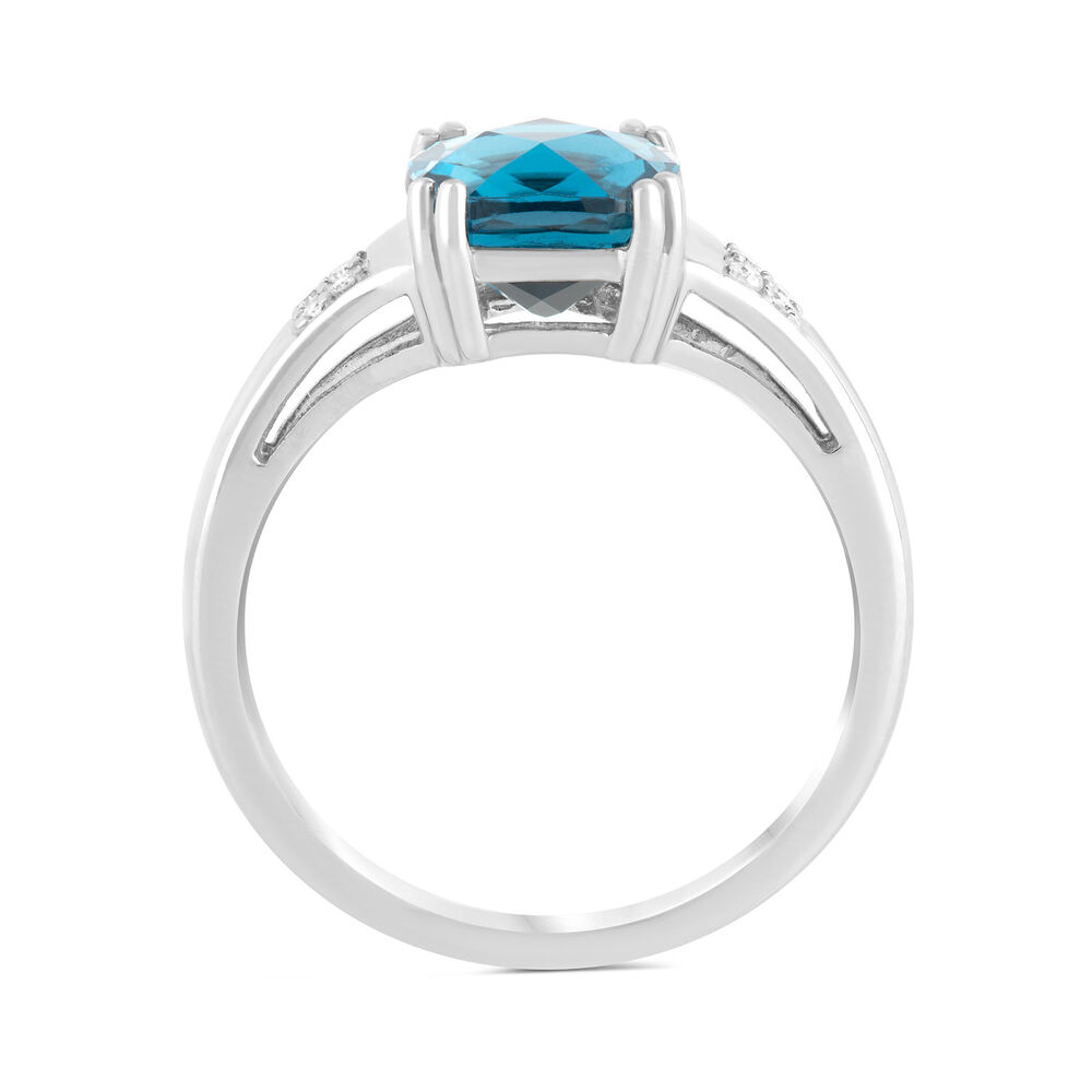 9ct White Gold 0.02ct Diamond Sides Cushion Blue Topaz Ring image number 2