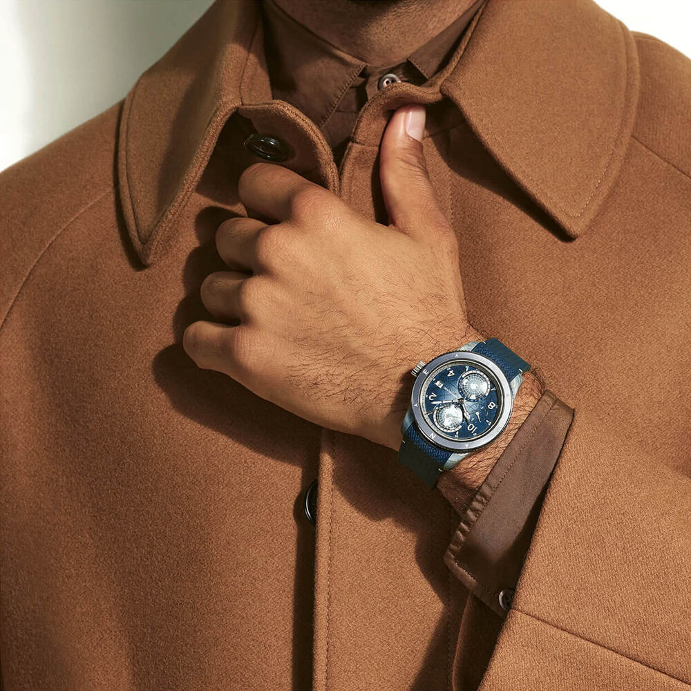 Montblanc 1858 Gesosphere 0 Oxygen Mount Vinson Limited Edition 43.5mm Dial Rubber Strap Watch image number 4