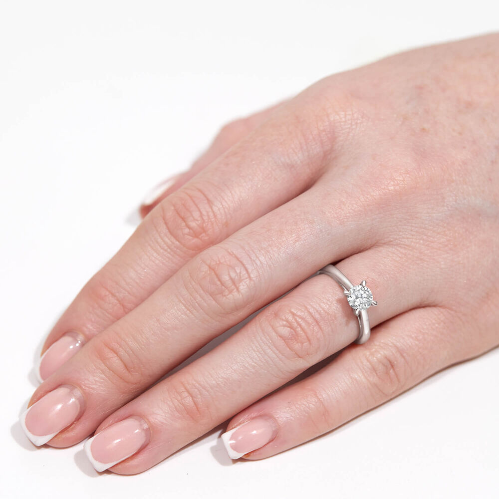 Platinum 0.71ct Round Diamond Four Claw Solitaire Ring image number 5