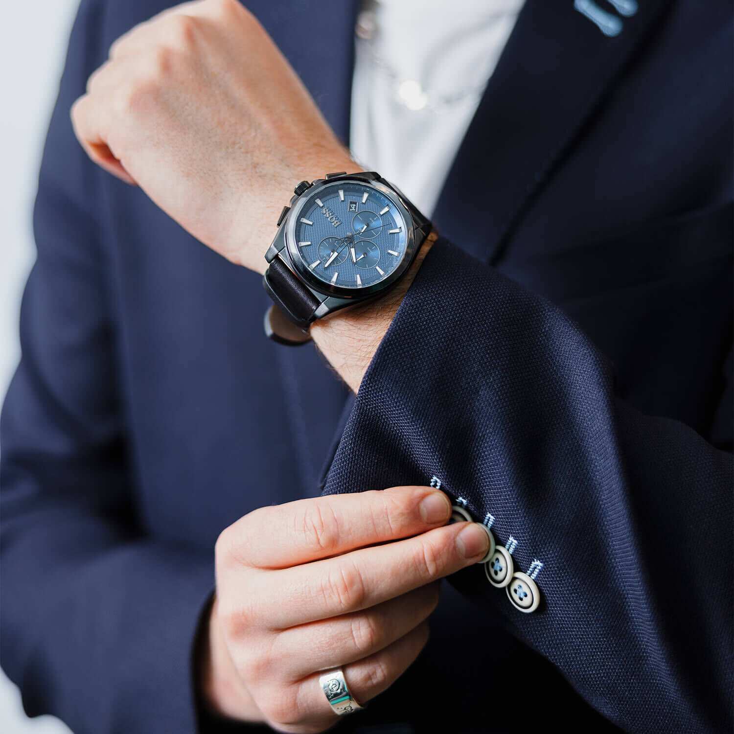 Hugo boss watch blue rubber sale strap