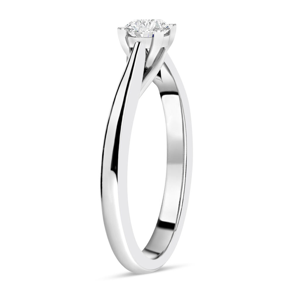 Platinum 0.40ct Round Diamond Orchid Setting Ring image number 3