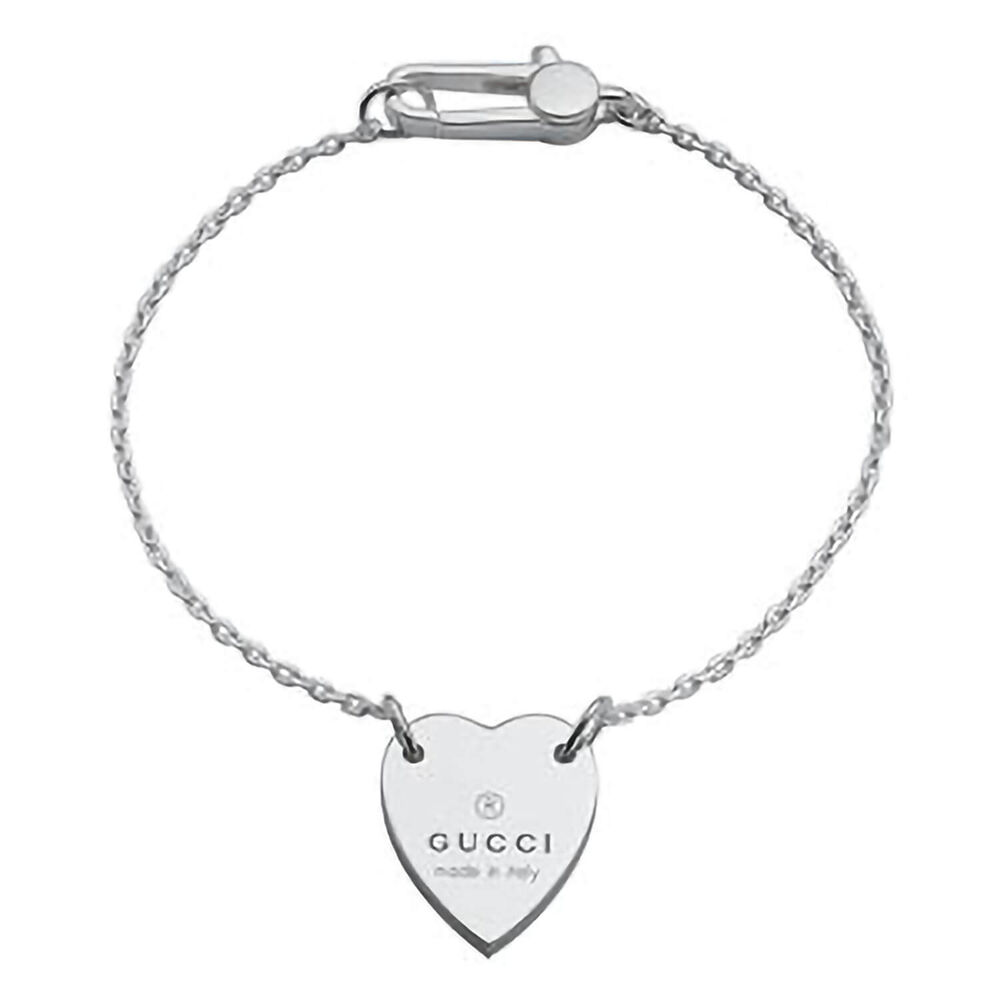 Gucci Trademark Engraved Heart Pendant Sterling Silver Bracelet