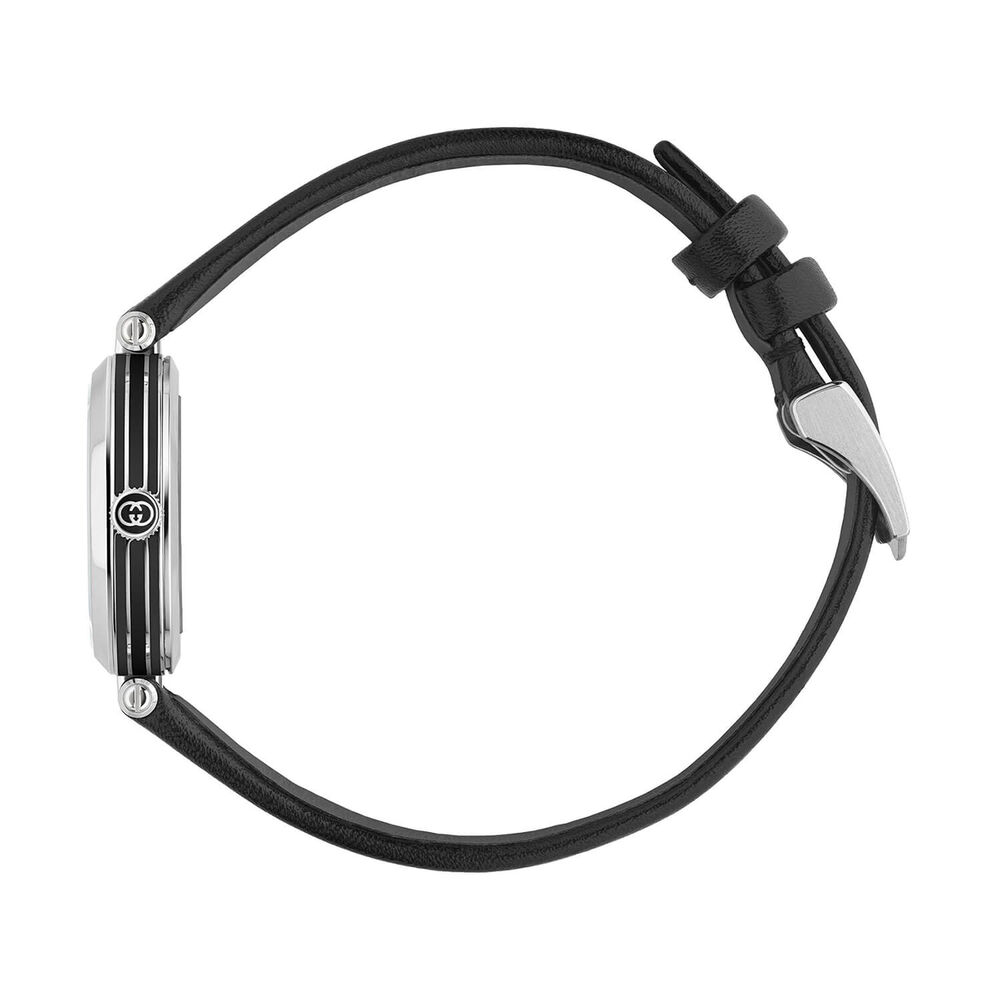 Gucci Model 2000 24mm Black Dial Leather Strap Watch image number 2