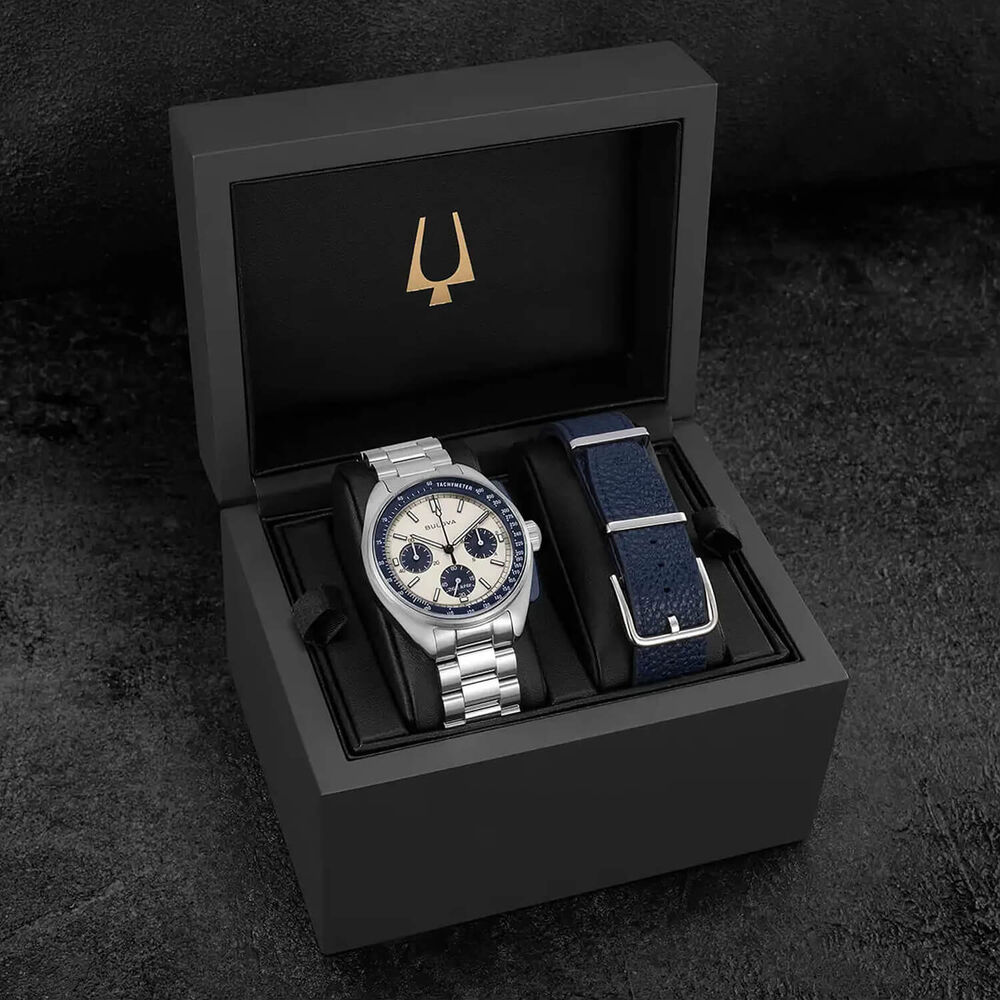 Bulova Heritage Lunar Pilot 43.5mm Chronograph White & Blue Dial Bracelet Watch image number 6