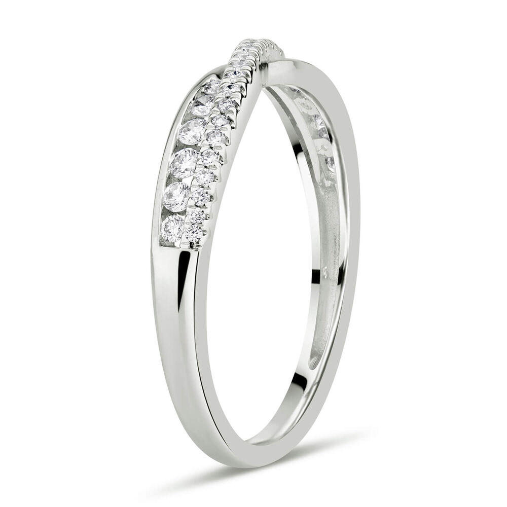9ct White Gold 0.25ct Diamond Crossover Wedding Ring