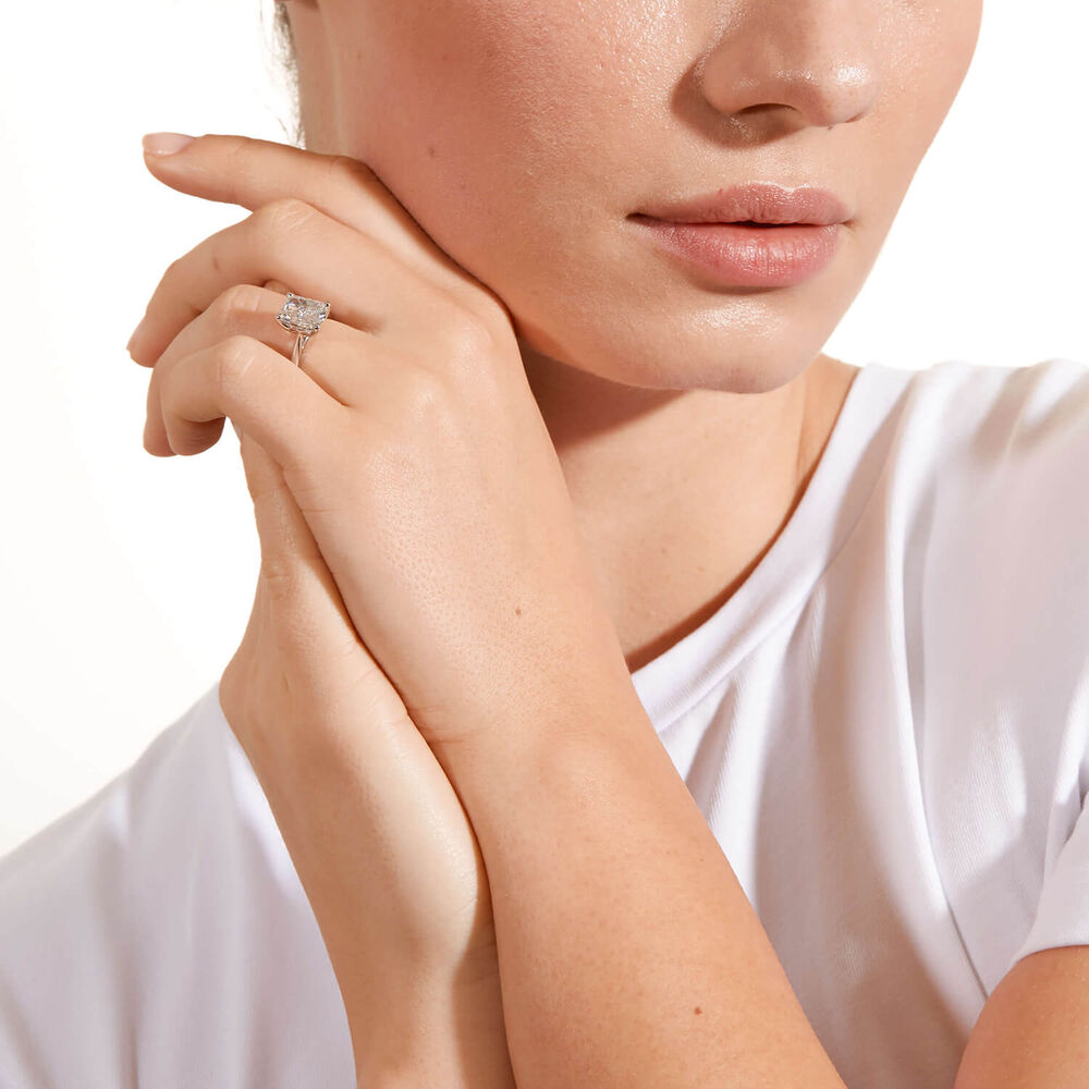 Born Platinum 2.27ct Lab Grown Radiant Cut Solitaire Diamond Ring image number 2