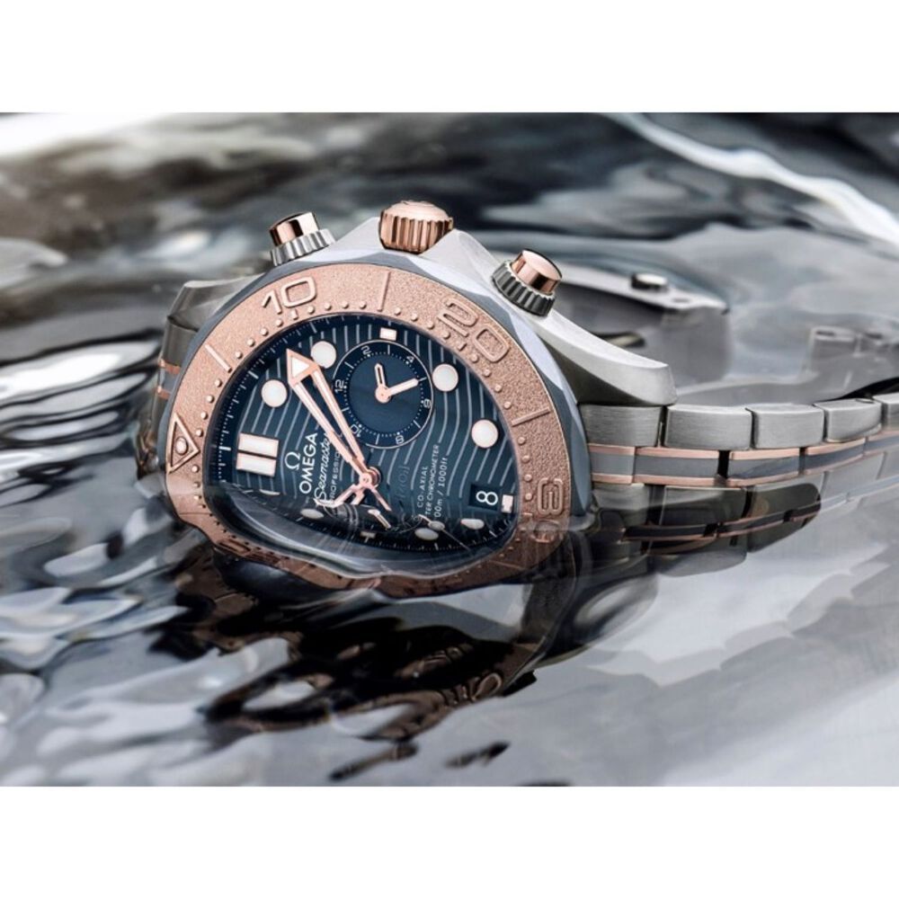 Omega Seamaster Diver 300m 44mm Gold Titanium Tantalum Watch image number 4