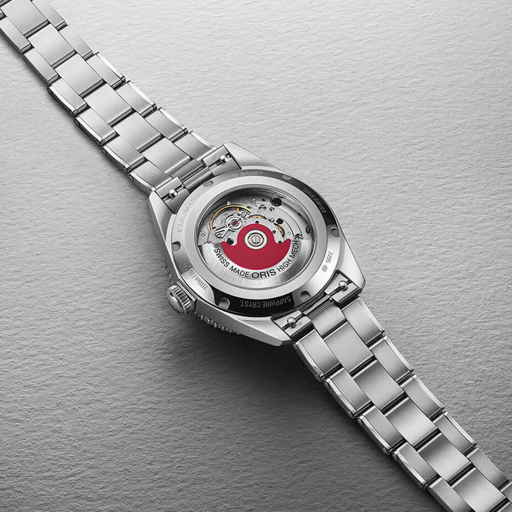 Oris Divers Date 39mm Black Dial Stainless Steel Bracelet & Black Rubber Strap Watch image number 4