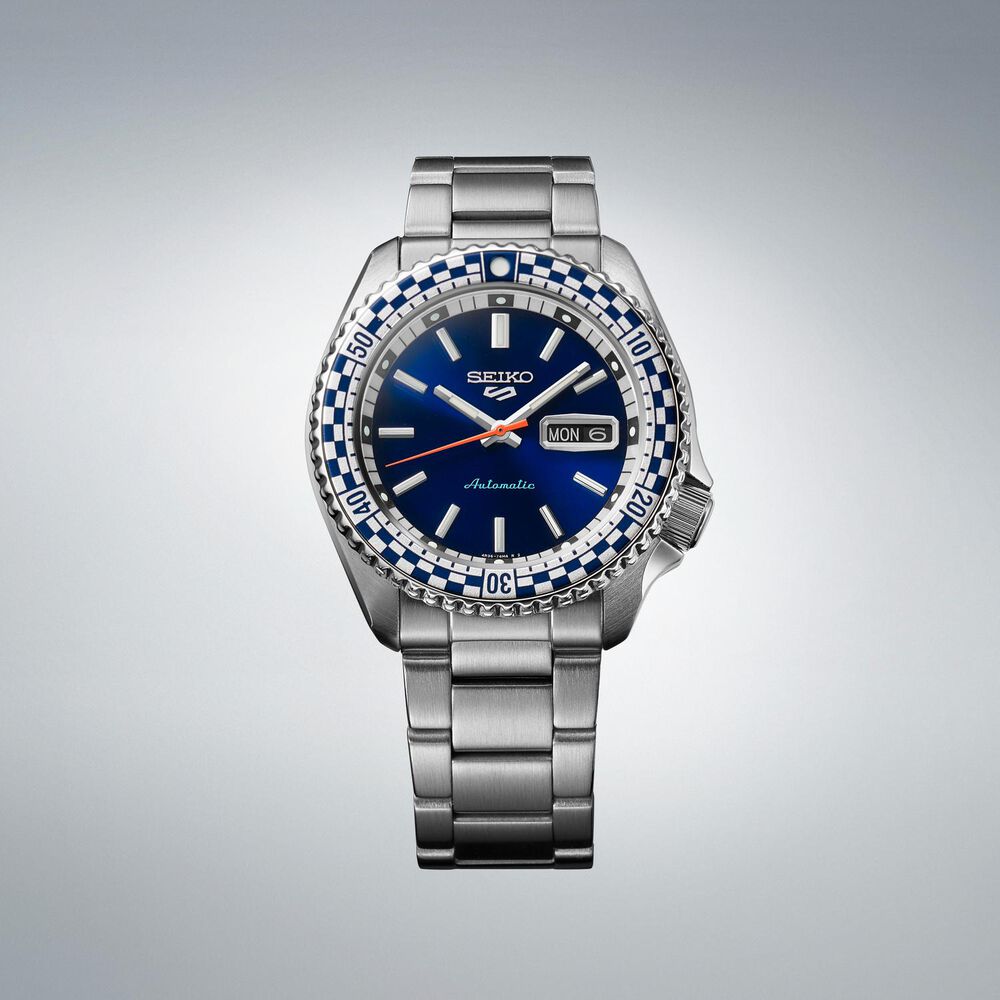 Seiko 5 Sports Petrol Blue ‘Checker Flag’ Special Edition 42.5mm Dial Steel Bracelet Watch image number 2
