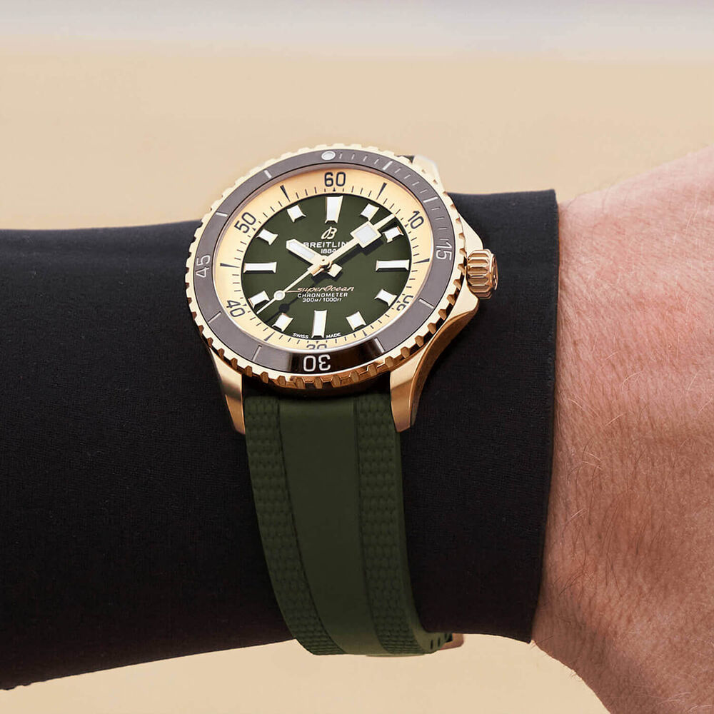 Breitling Superocean Automatic 42 Green Dial Strap Watch image number 4