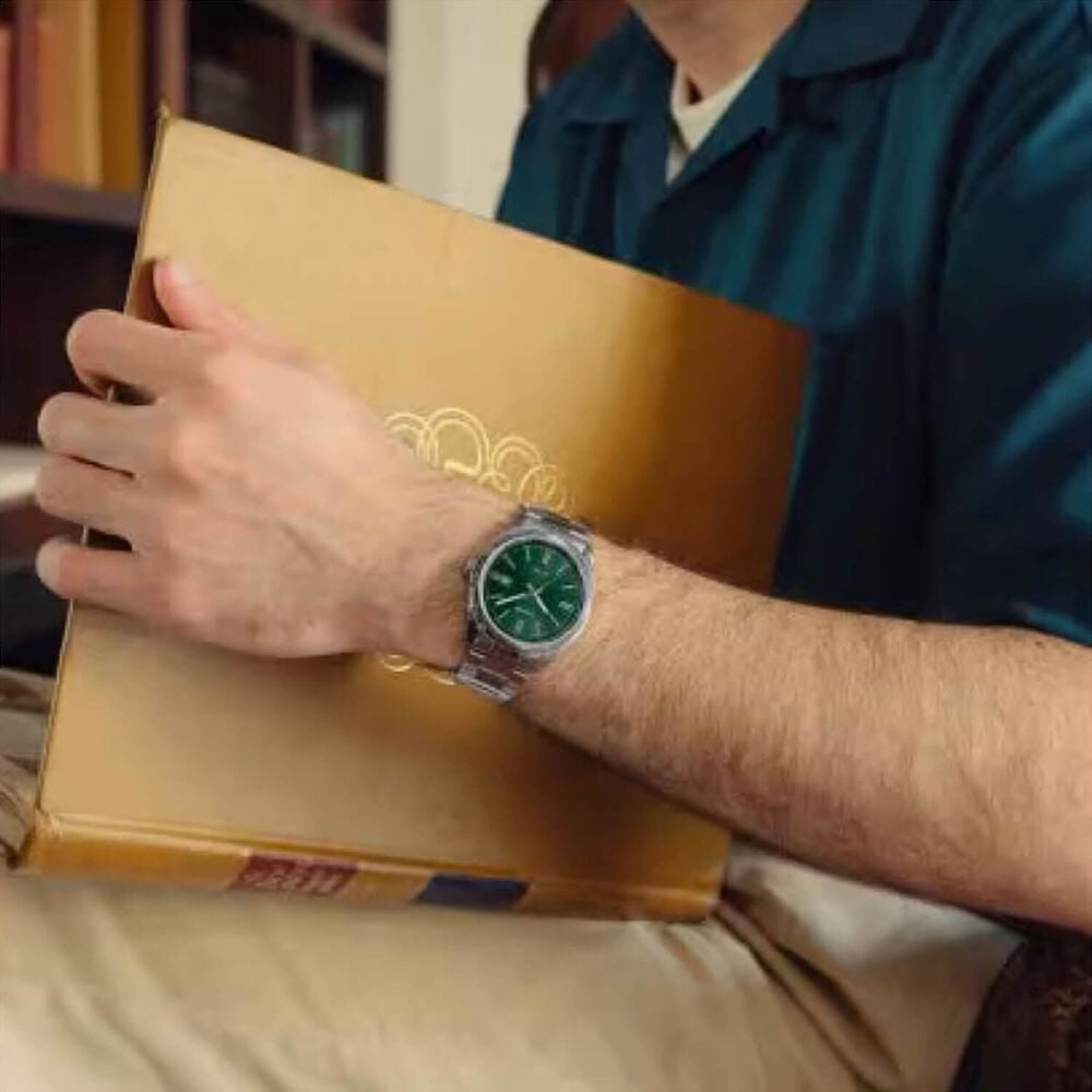 Casio 38.5mm Green Dial Stainless Steel Bracelet Watch image number 2