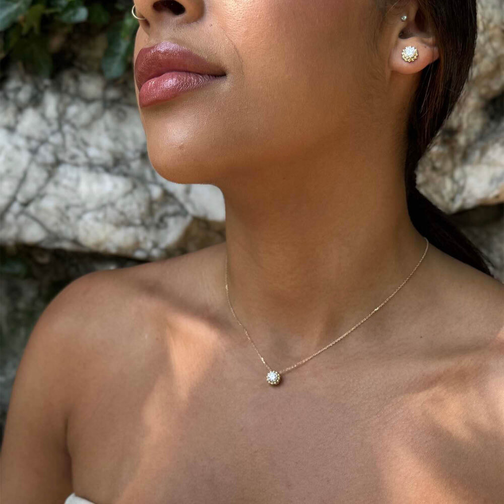 Born Granules 9ct Yellow Gold Lab Grown 0.50ct Round Diamond Pendant image number 4