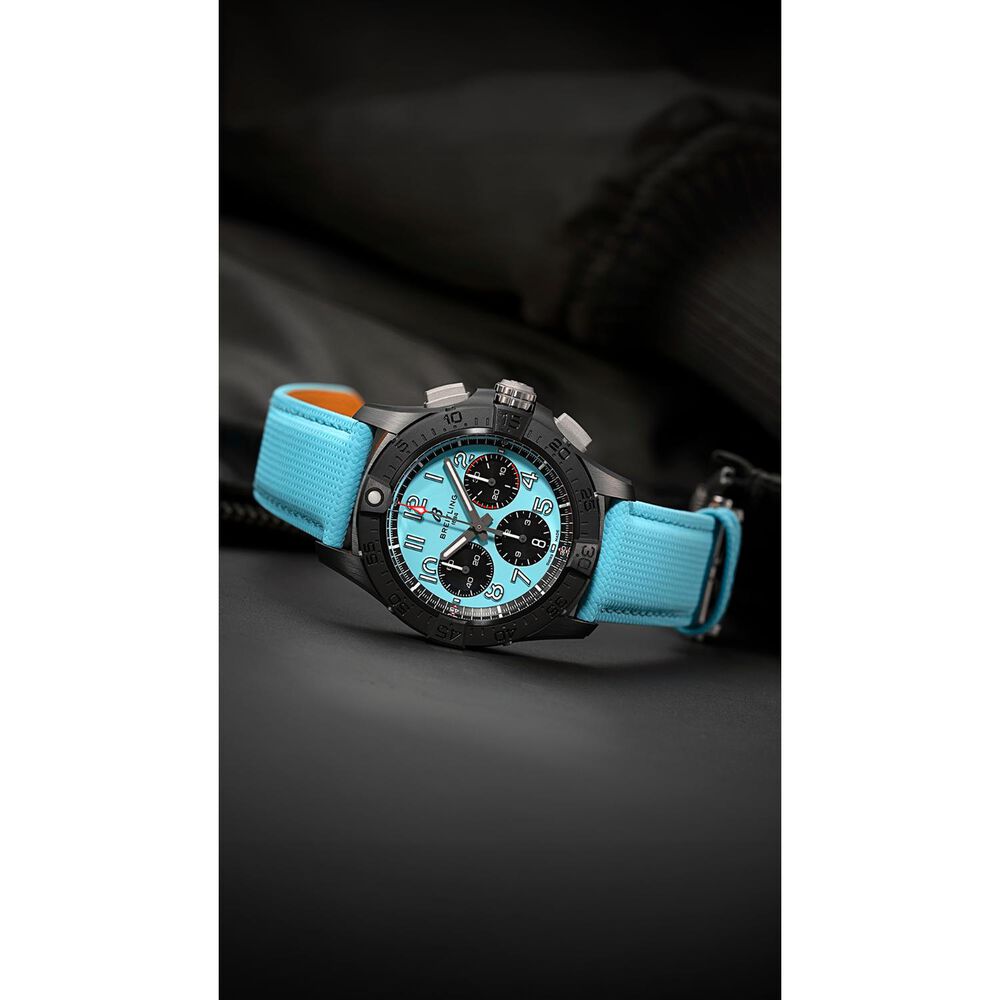 Breitling Avenger B01 Chronograph 42mm Blue Dial Leather Strap Watch image number 2