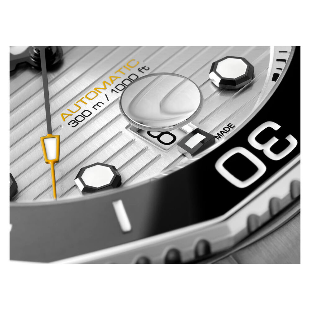 TAG Heuer Aquaracer 43mm Silver Dial Black Bezel Steel Case Bracelet Watch image number 2