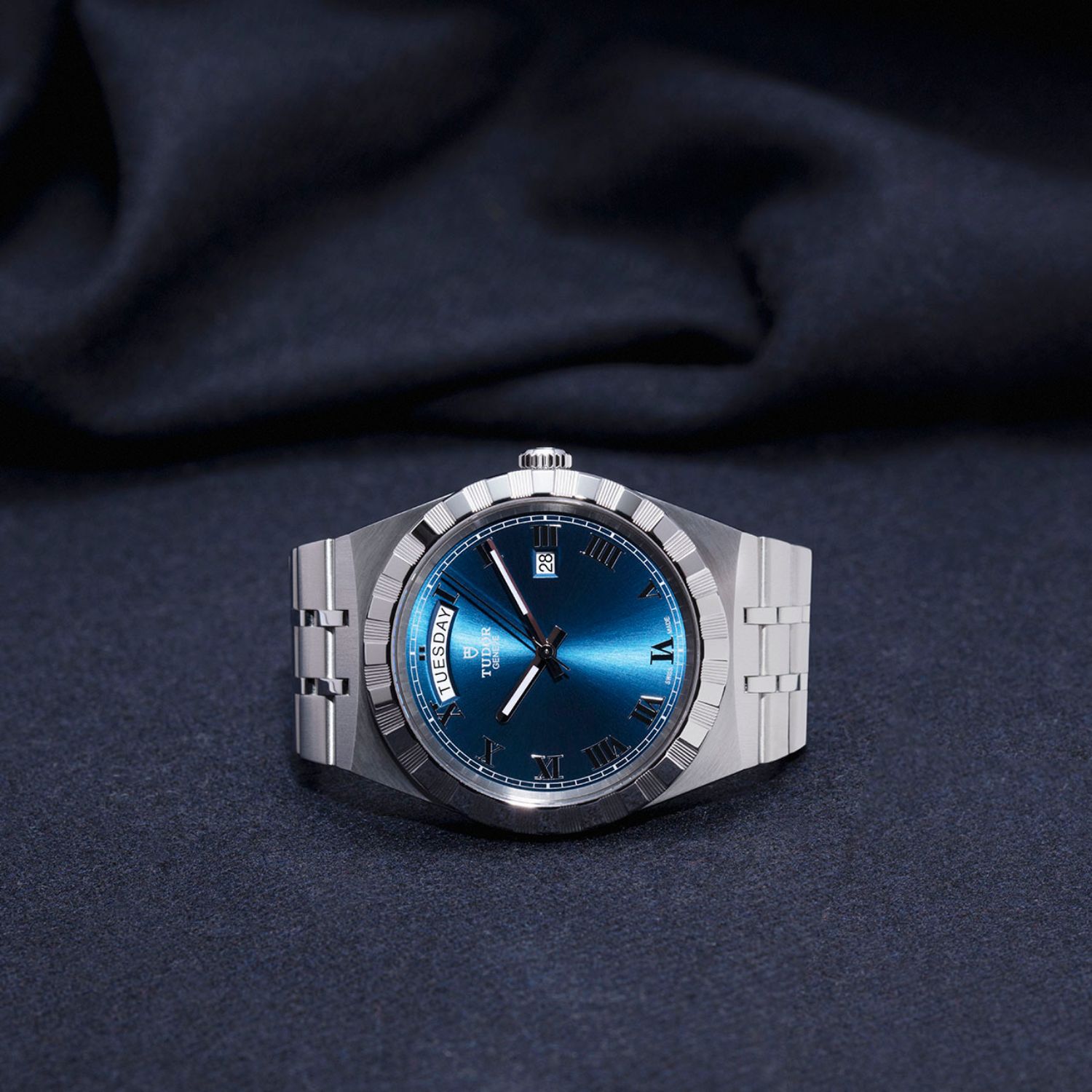 Tudor 2024 style blue