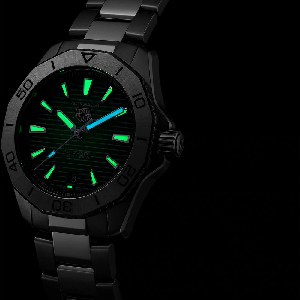 TAG Heuer Aquaracer Professional 200 Date 40mm Green Dial Stainless Steel Bracelet Watch image number 3