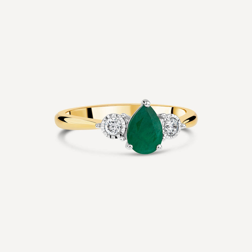 9ct Yellow Gold Pear Shaped Emerald 0.12 Diamond Sides Ring image number 2