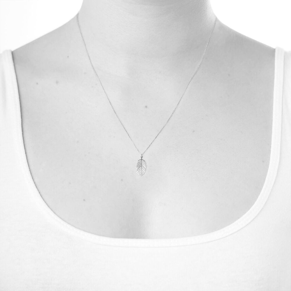 9ct Polished Feather Pendant